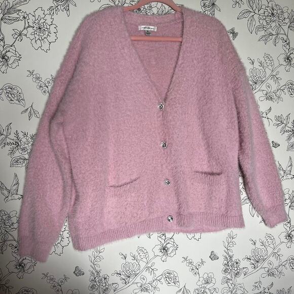 Pink fuzzy cardigan with crystal buttons - Picture 1 of 7